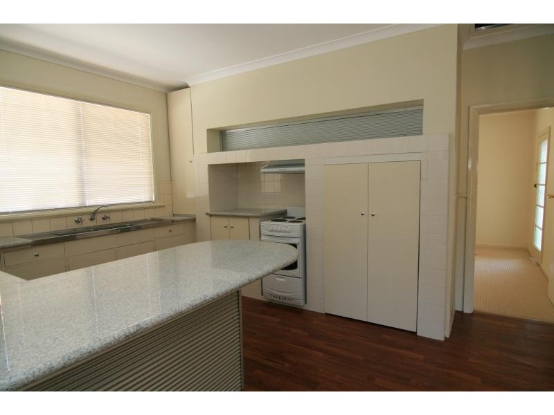 11 Hudson Street, Bayswater WA 6053