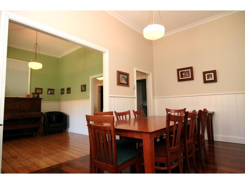 42 Harcourt Street, Bassendean WA 6054