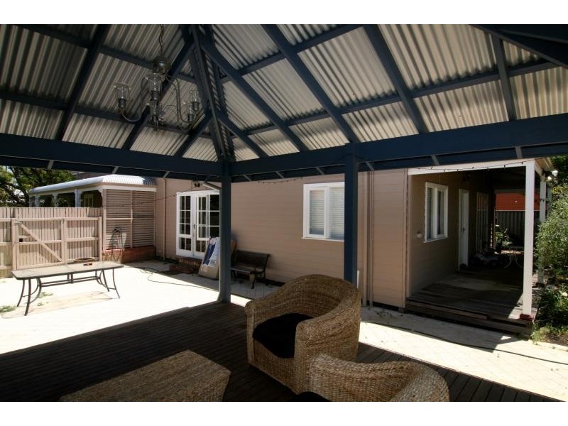 42 Harcourt Street, Bassendean WA 6054