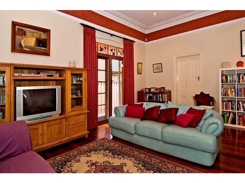 40 Milne Street, Bayswater WA 6053