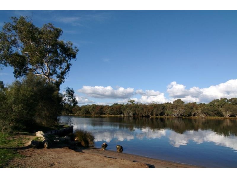 40 Milne Street, Bayswater WA 6053