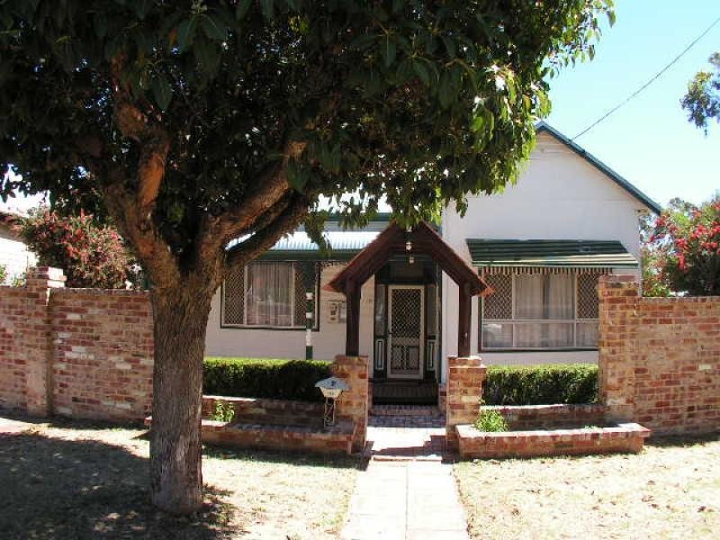 2 Milne Street, Bayswater WA 6053