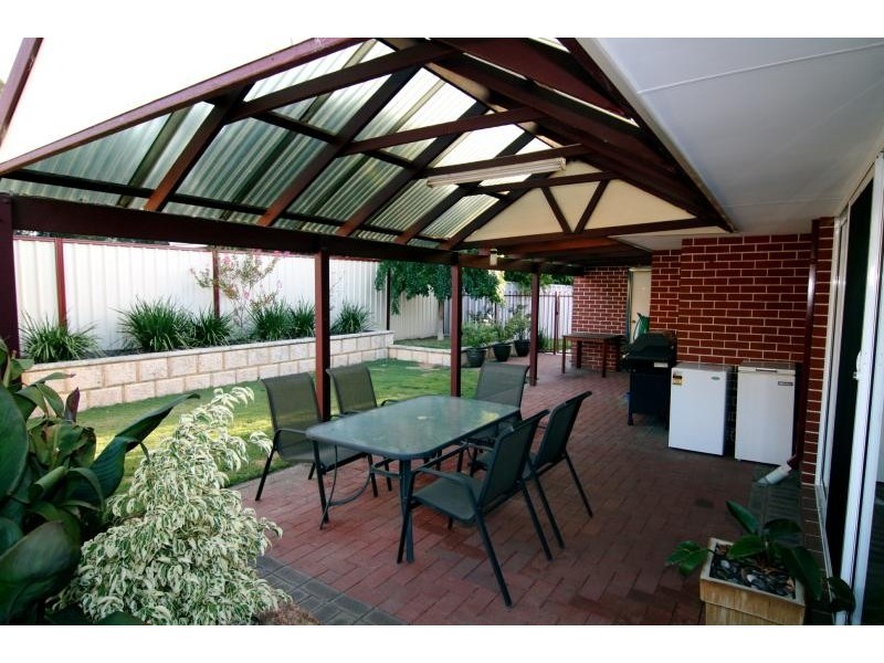 205 Maida Vale Road, High Wycombe WA 6057