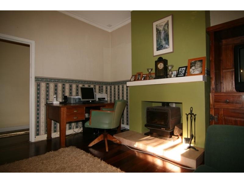 9 Barton Parade, Bassendean WA 6054