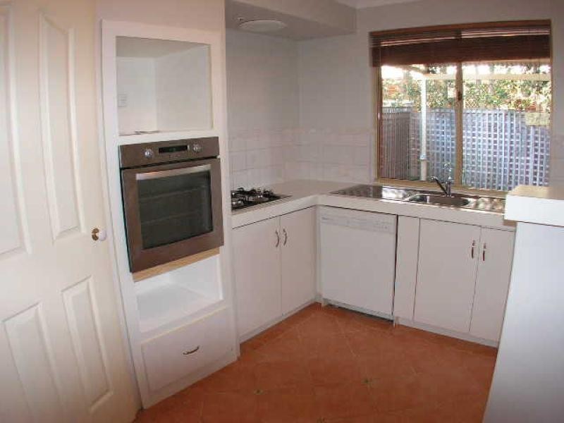 16 A Merton Street, Victoria Park WA 6100