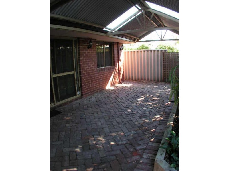 16 A Merton Street, Victoria Park WA 6100