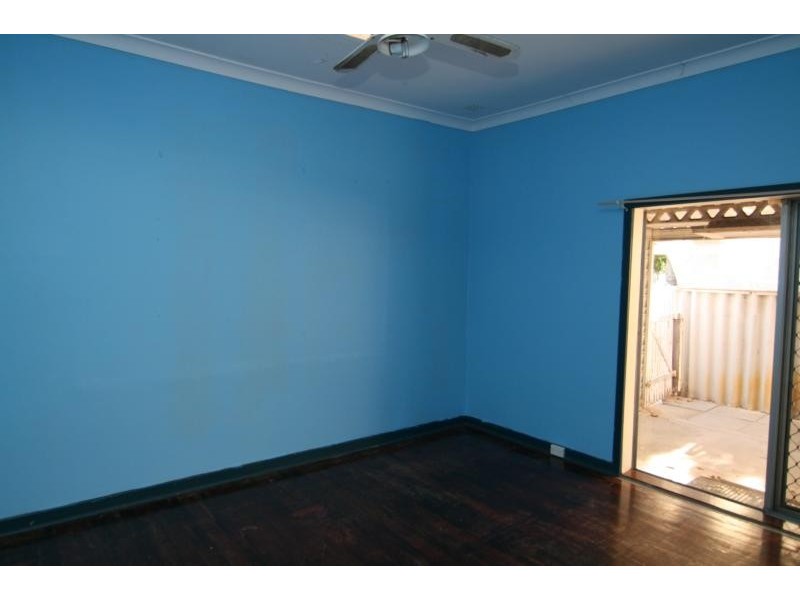 7 Priestley Street, Embleton WA 6062