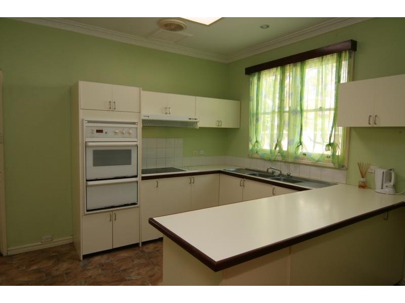 7 Priestley Street, Embleton WA 6062