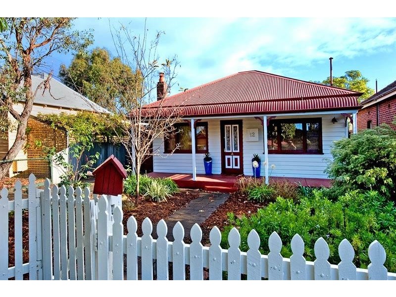 12 Arundel Street, Bayswater WA 6053