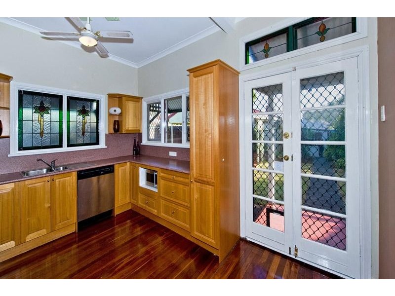 12 Arundel Street, Bayswater WA 6053