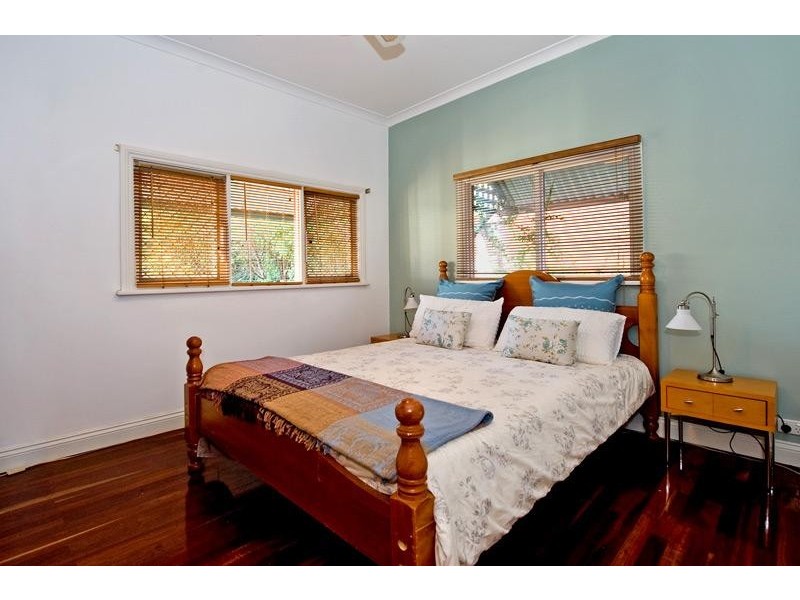 12 Arundel Street, Bayswater WA 6053