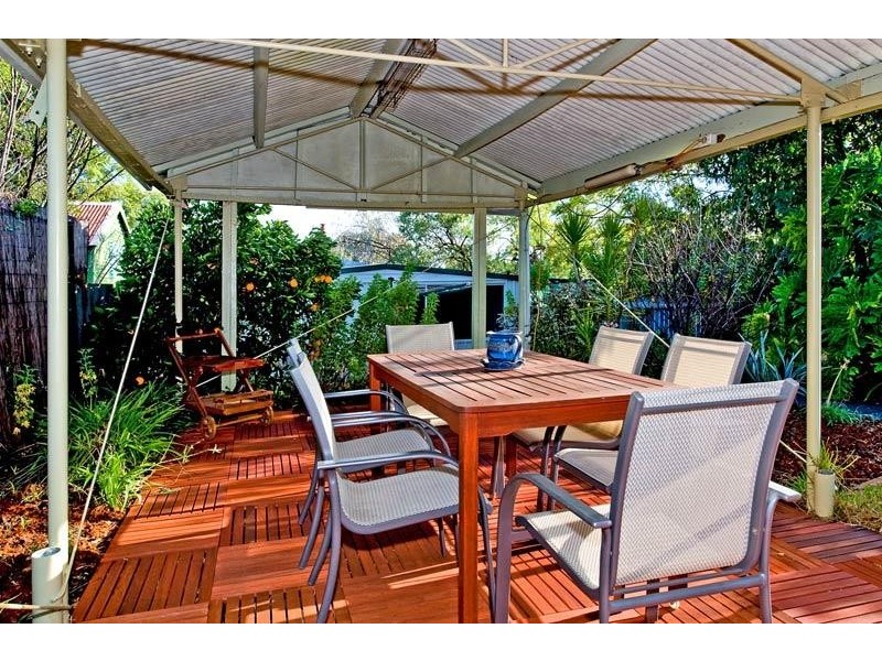 12 Arundel Street, Bayswater WA 6053