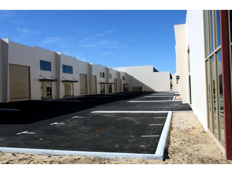 242 Beringarra Avenue, Malaga WA 6090