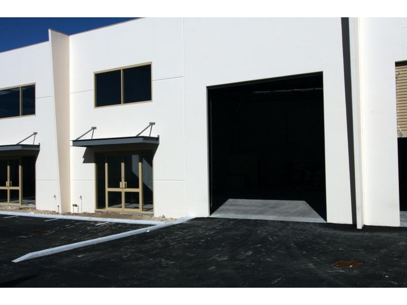 242 Beringarra Avenue, Malaga WA 6090