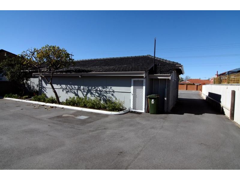 123 Walter Road, Dianella WA 6059