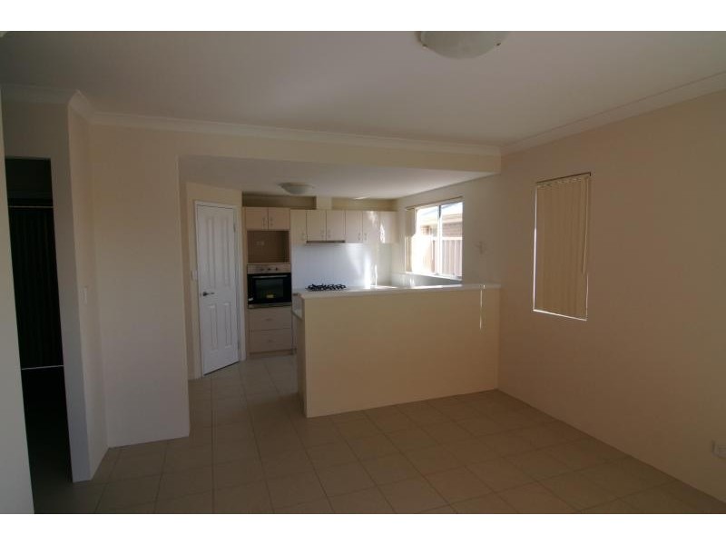 260 Robinson Avenue, Cloverdale WA 6105