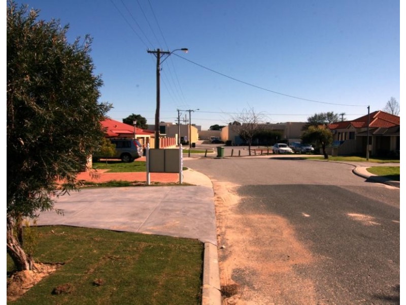 260 Robinson Avenue, Cloverdale WA 6105