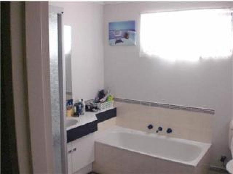 Unit 1/32 Camboon Road, Bayswater WA 6053