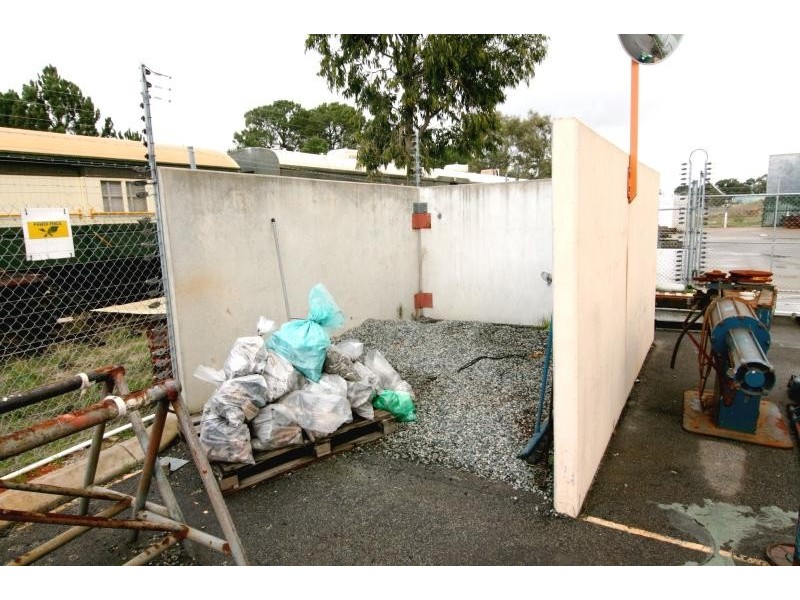 10 Yelland Way, Bassendean WA 6054