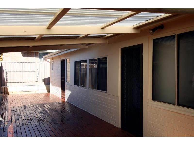 16 Salisbury Street, Bayswater WA 6053