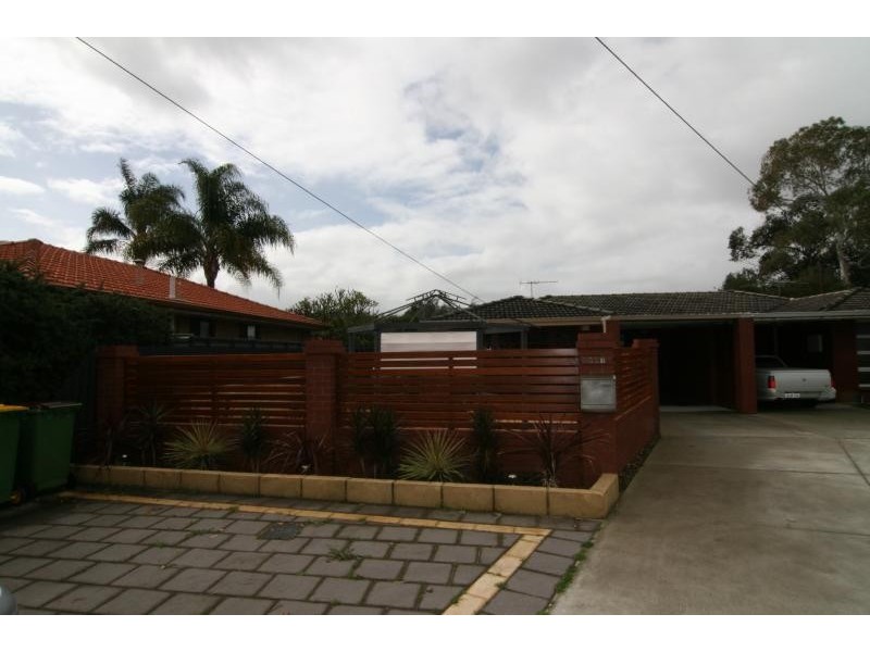 32 B Donald Square, Bayswater WA 6053