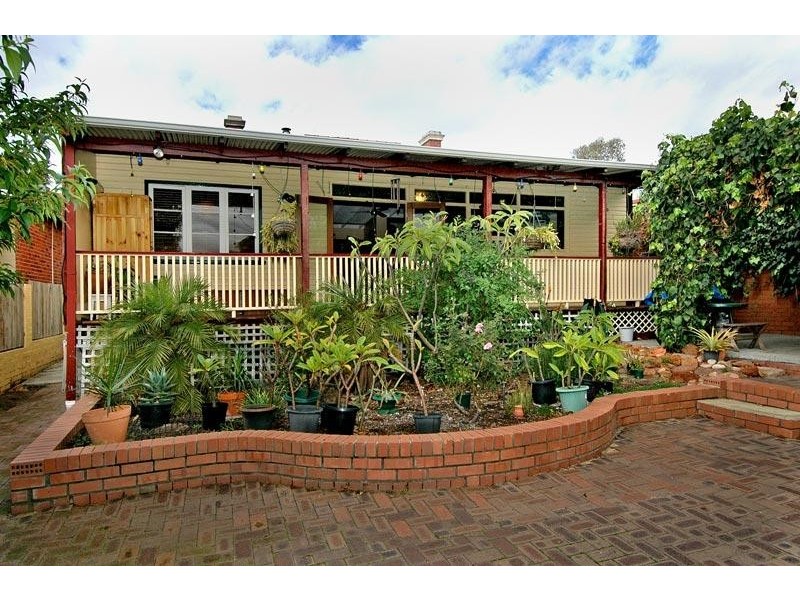 10 Arundel Street, Bayswater WA 6053