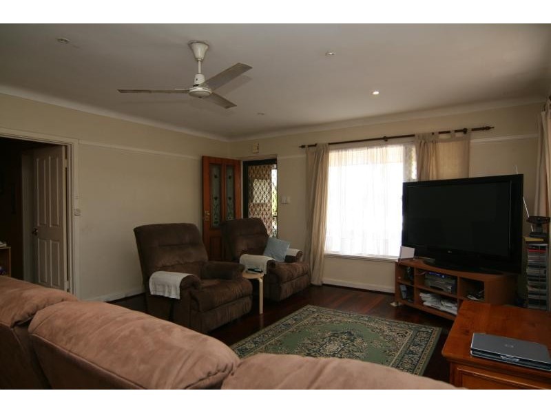 29 Rothbury Road, Embleton WA 6062