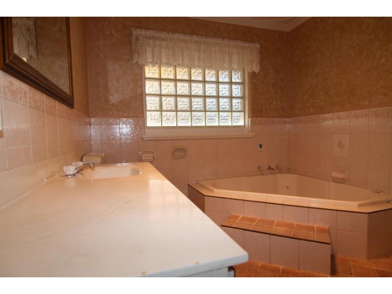 29 Rothbury Road, Embleton WA 6062