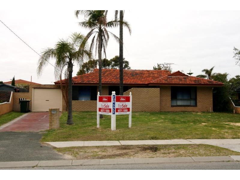 46 Banks Ave, Hillarys WA 6025