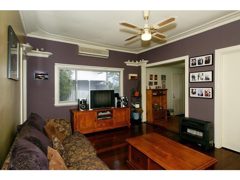 1 Francis Street, Bayswater WA 6053