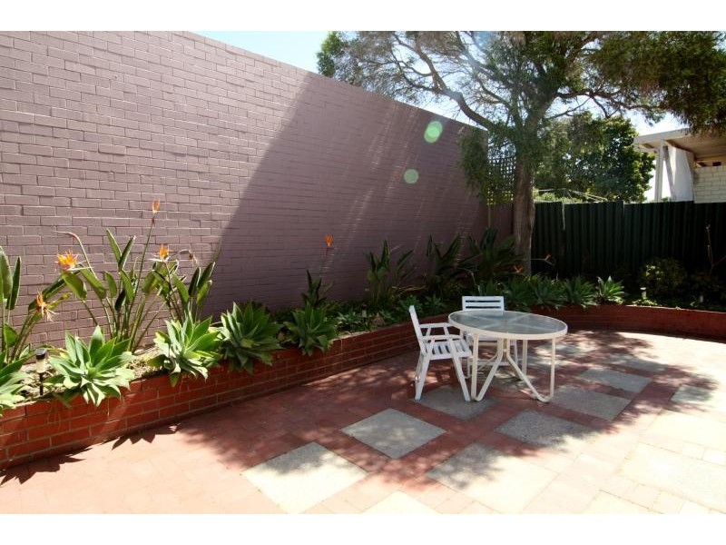 2/5 Cole Place, Dianella WA 6059