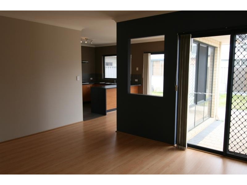 Unit 1/40 Moojebing Street, Bayswater WA 6053