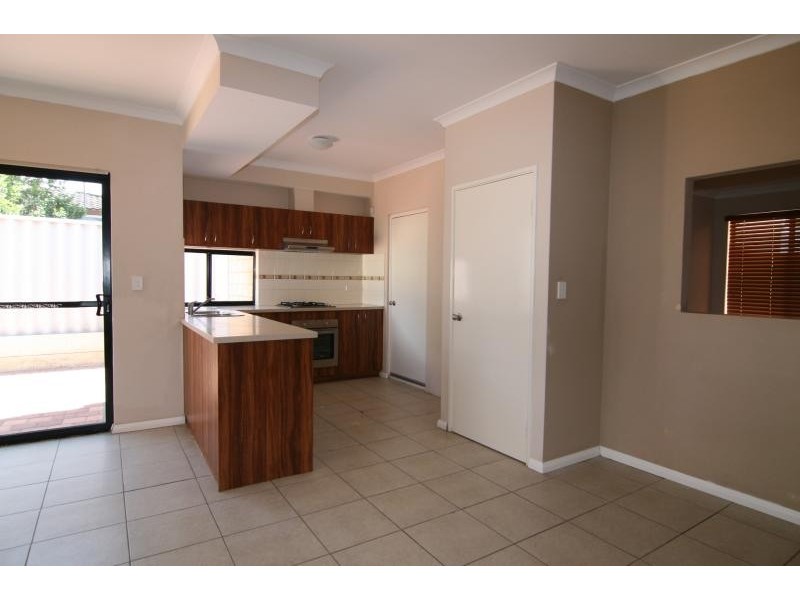 9 A Colwyn Road, Bayswater WA 6053