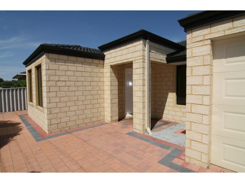 9 A Colwyn Road, Bayswater WA 6053