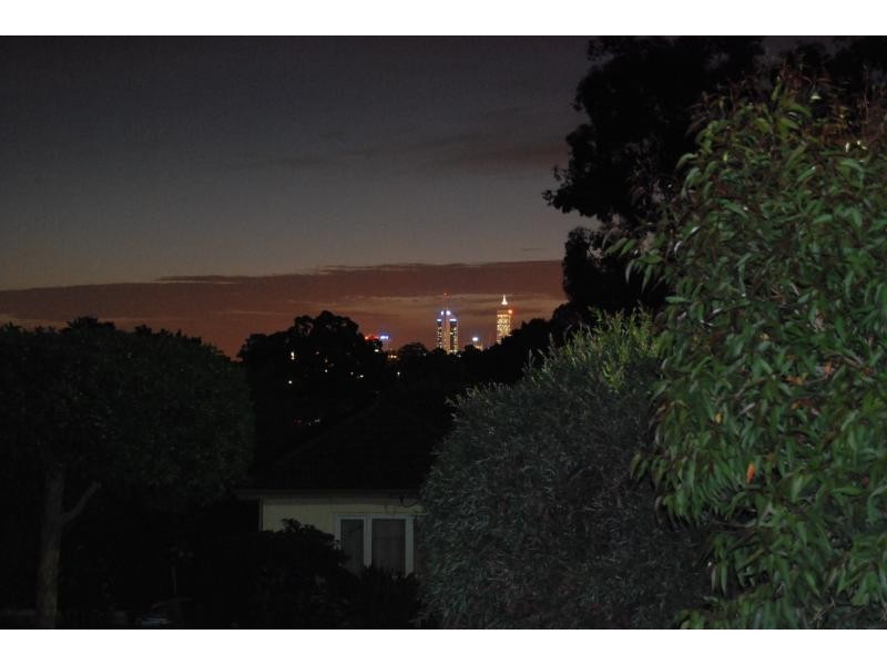 1 GROSVENOR  ROAD, Bayswater WA 6053