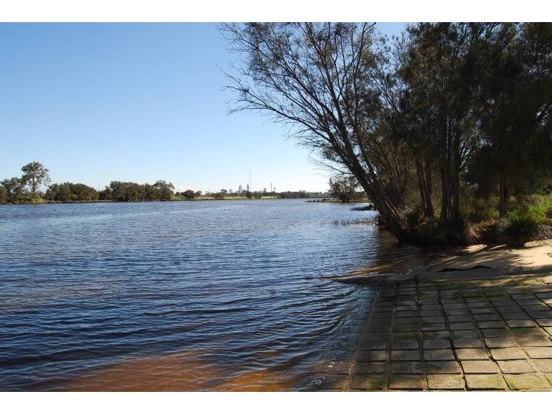 1 GROSVENOR  ROAD, Bayswater WA 6053