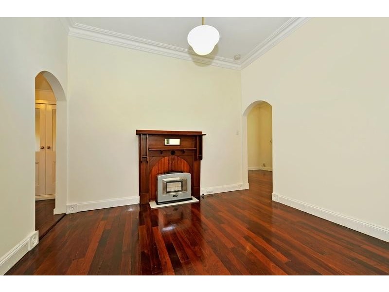 32 Crowther Street, Bayswater WA 6053