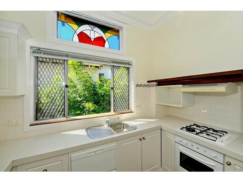 32 Crowther Street, Bayswater WA 6053