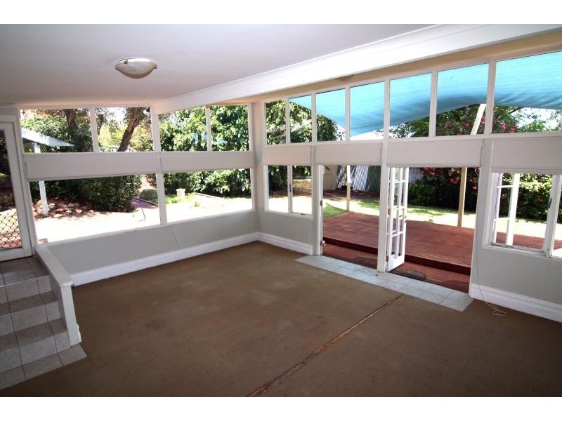 15 Wills Street, Bayswater WA 6053