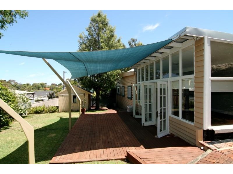 15 Wills Street, Bayswater WA 6053