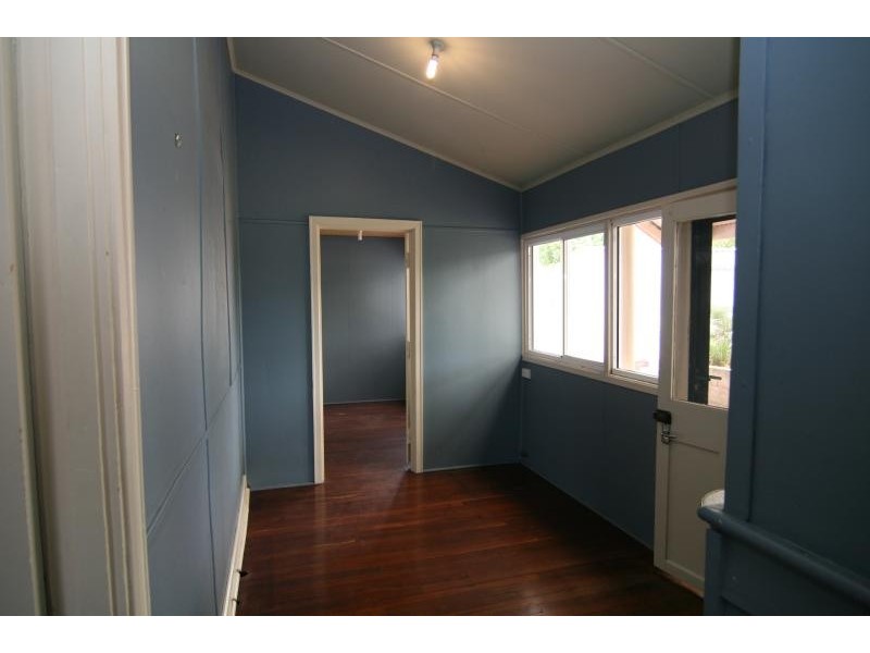 31 Shaftesbury Avenue, Bayswater WA 6053