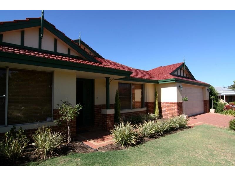 8 Janeville Place, South Guildford WA 6055