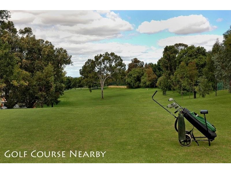 19 Henrietta Street, Bayswater WA 6053