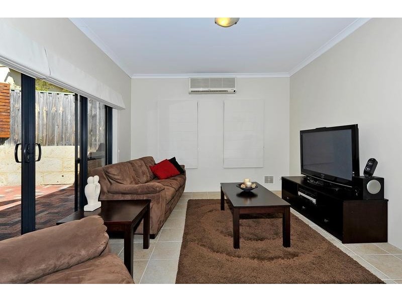 21 Langley Road, Bayswater WA 6053