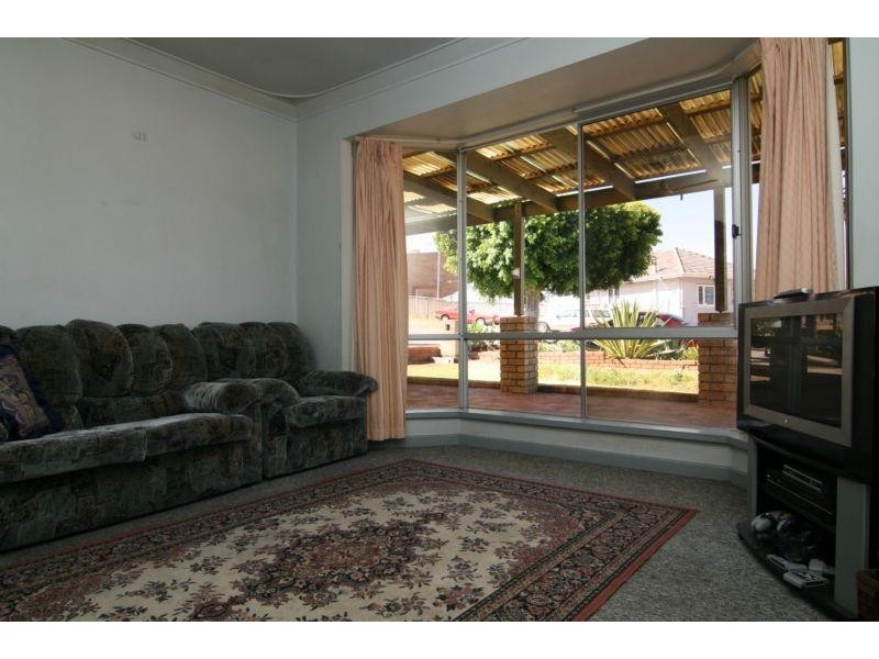 5 Drynan Street, Bayswater WA 6053