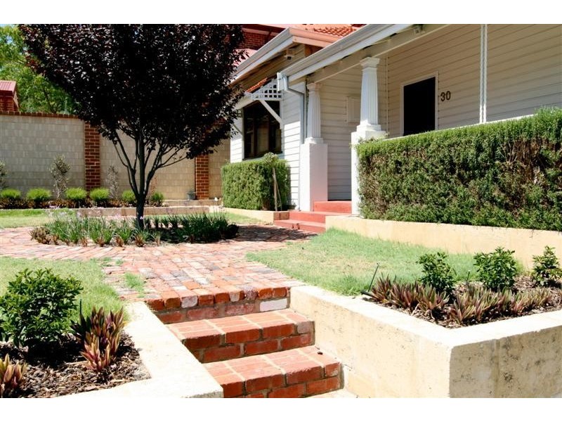 30 Hamilton Street, Bayswater WA 6053