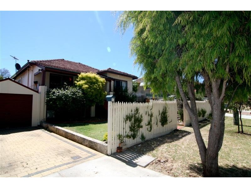 17 Avenell Road, Bayswater WA 6053