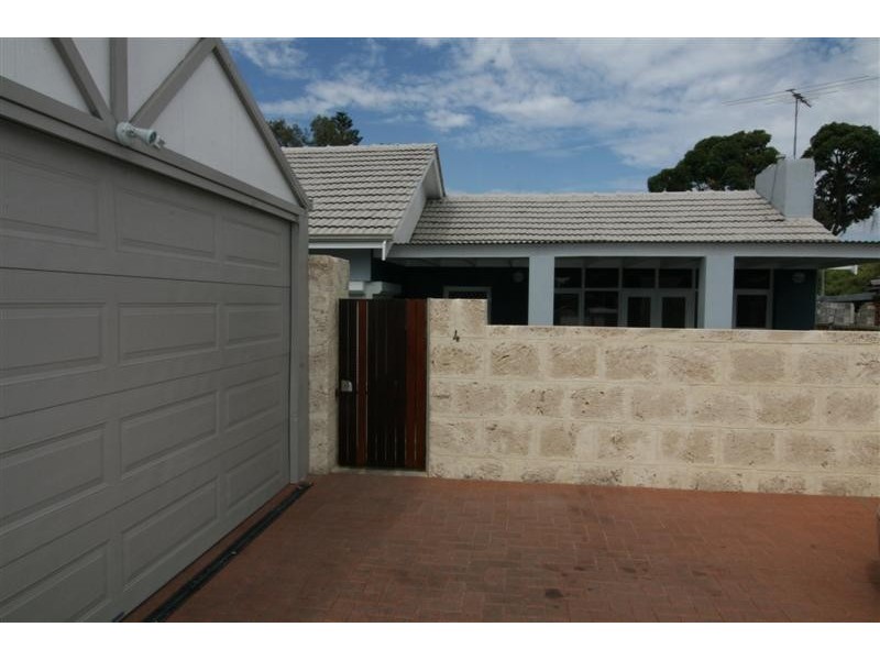 4 Beechboro Road South, Bayswater WA 6053