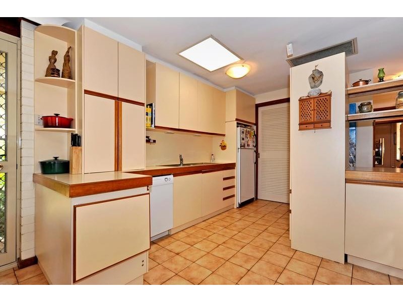 14 Brie Brie Crescent, Kalamunda WA 6076