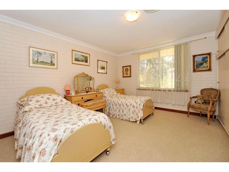 14 Brie Brie Crescent, Kalamunda WA 6076